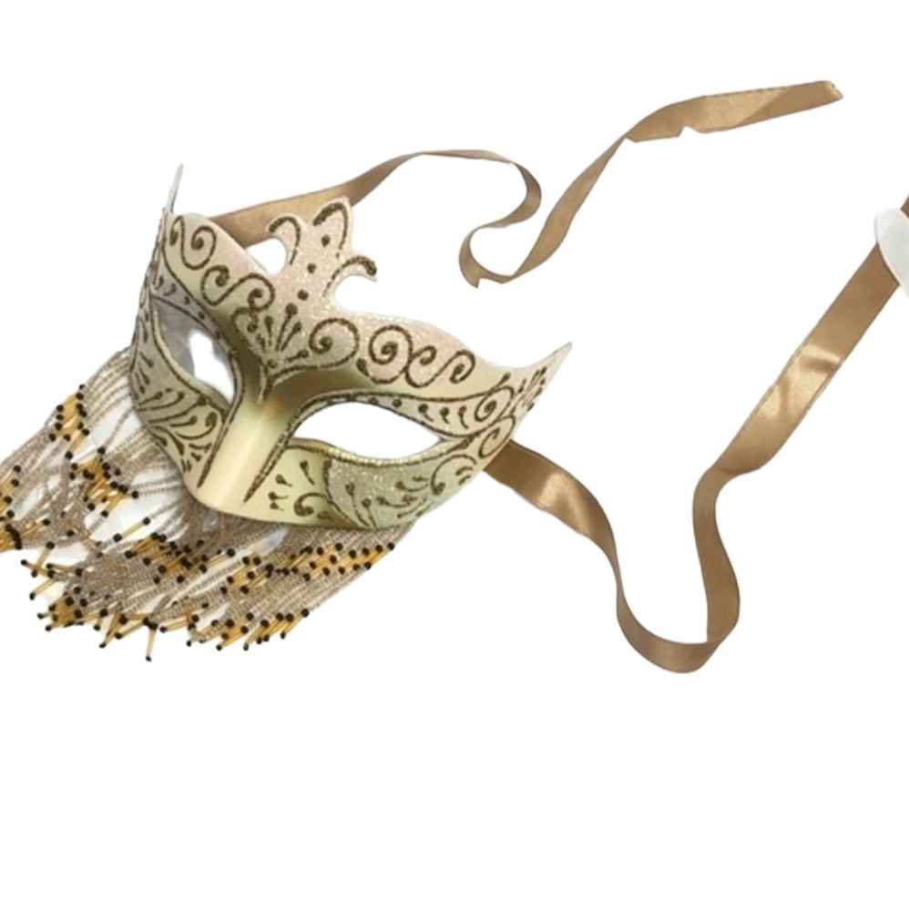 Gold masquerade ball mask - Picture 3 of 5